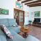 Owl Booking Villa Marvil - Exclusive Holidays
