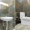 OYO Townhouse 1123 Kalyanpur Metro