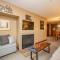 B205 One Bedroom Lake View