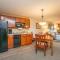 B205 One Bedroom Lake View