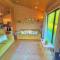 Hartland Hideaway Lodge