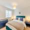 Pelican Rest - Uk41429
