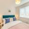 Pelican Rest - Uk41429