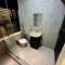 Balcony Open Plan Studio Units -Lekki 1, WI-FI, one with balcony, the other without