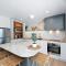 Koola Beach Apartments Bargara