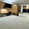 Microtel Inn & Suites by Wyndham Tuscaloosa East