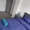 3bed house Brighouse - working professionals welcome FREE parking & WI-FI