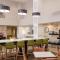 Hampton Inn and Suites La Crosse Downtown