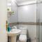 Whispering Palms 1-BR Apt By Finikoudes Beach