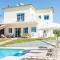 Villa Elena Coral