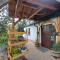 Ferienwohnung Aronia Garten