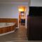 Algonquin Lakeside Inn