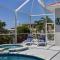Cape Serenity- Luxury Waterfront Villa with Kayaks