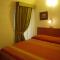 Bed & Breakfast Hostel H24