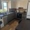 2BR SEAVIEW Apt in prime location 1 min from sea