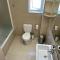 2BR SEAVIEW Apt in prime location 1 min from sea