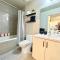 Elegant, Comfy & Sophisticated MetroLux Downtown Suite