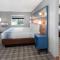 AmericInn & Suites by Wyndham Baraboo Event Center