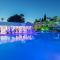 So White Boutique Suites