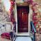 Lovely 2 Bedroom in San Gimignano Historic Center