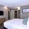Sandman Signature Calgary Downtown Hotel