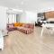 Amazing Home In Serra
