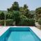 Villa Aurelia by Domus Mirus - Rooftop Cinema & Pool & 6 Minute Walk to Beach