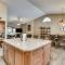 Spacious Scottsdale Home Pool and Covered Patio