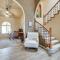 Spacious Scottsdale Home Pool and Covered Patio