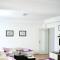 Stefea Apartment - Spacious 68 m - 5 Min Walk to Center - Free Street Parking