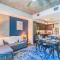Homey 1BD - Central Downtown - Gym, Pool, Parking