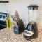 Homey 1BD - Central Downtown - Gym, Pool, Parking