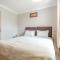 Clover Cottage - W40835