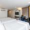 Hanoi House Hotel & Travel
