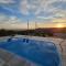 Chalés Vila Real - Tranquilidade na Serra de Carrancas - Piscina com uma vista espetacular do Pôr do Sol