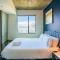 Desirable 2BD - Central DT, Gym, Pool, Parking Sleep8