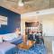 Desirable 2BD - Central DT, Gym, Pool, Parking Sleep8