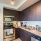 Desirable 2BD - Central DT, Gym, Pool, Parking Sleep8