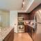 Stunning 2BD - Central DT- Gym, Pool, Parking Sleep8