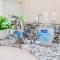 Stunning 2BD - Central DT- Gym, Pool, Parking Sleep8