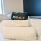 Stunning 2BD - Central DT- Gym, Pool, Parking Sleep8