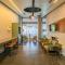 Stunning 2BD - Central DT- Gym, Pool, Parking Sleep8