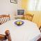 Villa Stana - Beachfront Apartments with Sea View & Free Parking