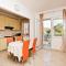 Villa Stana - Beachfront Apartments with Sea View & Free Parking