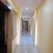 Hotel K A Square, 800M from Sant hirdaram railway station