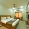 Hotel Vrindavan Deluxe Kolhapur NEAR CENTRAL BUS STAND