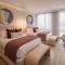 Le Parc Hotel, Beyond Stars