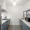 The Adaline #3 - Upscale Hyde Park Apt, First Floor