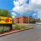 Super 8 by Wyndham Elgin