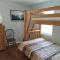 Bear Valley - Riverfront, Starlink WiFi & Hot Tub